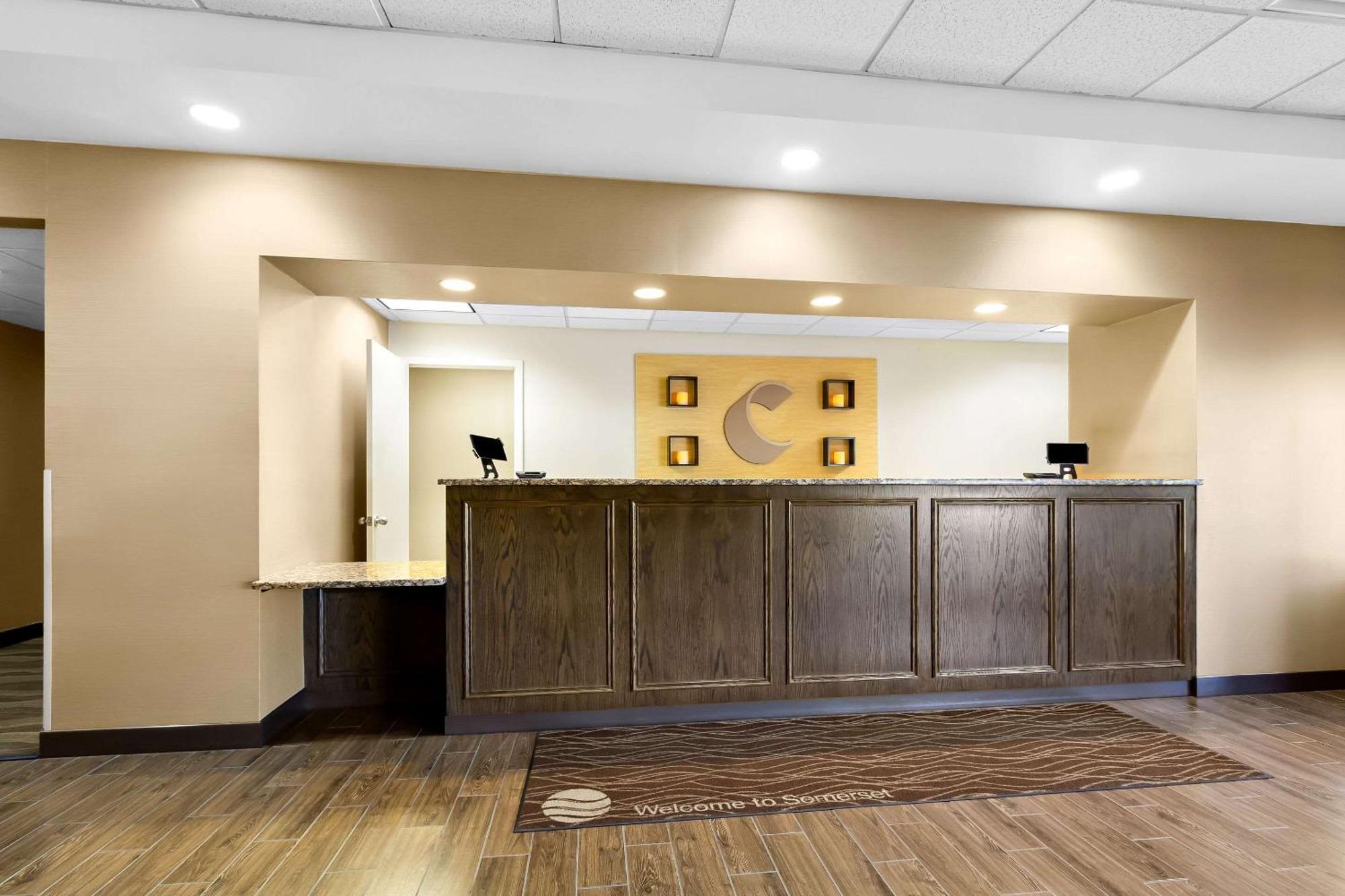 Comfort Inn Сомерсет Экстерьер фото